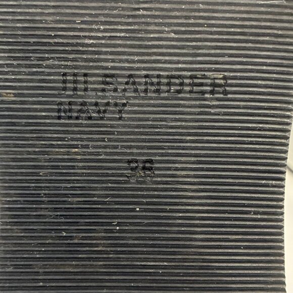 Scalloped Leather Platform Loafers - Picture 4 of 4